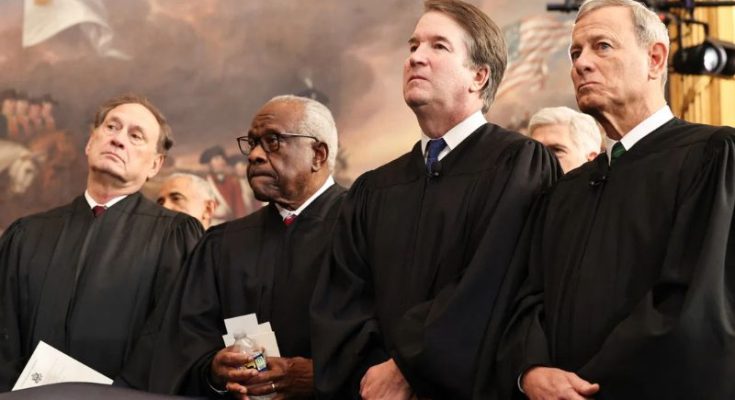 Supreme Court Justices Gorsuch Thomas Roberts