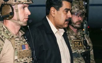 nicolás Maduro escorted by DEA tactical agents wearing camouflage uniforms and American